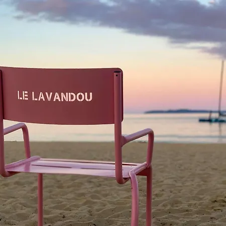 Select'sohome - Au Lavandou A Deux Pas De La Et Du Marche Pour 2 Personnes ! - Horizons-75