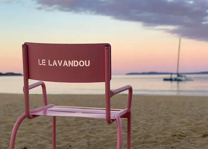 Select'sohome - Au Lavandou A Deux Pas De La Et Du Marche Pour 2 Personnes ! - Horizons-75